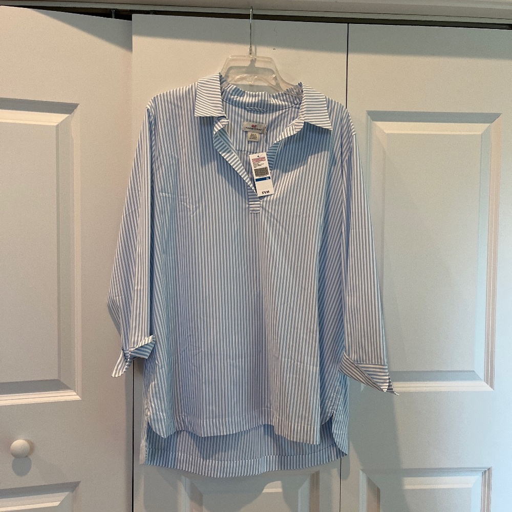 Vineyard Vines tunic